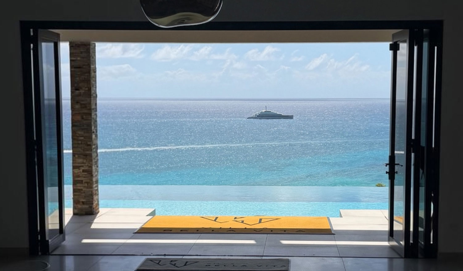 private yacht charter Sint Maarten